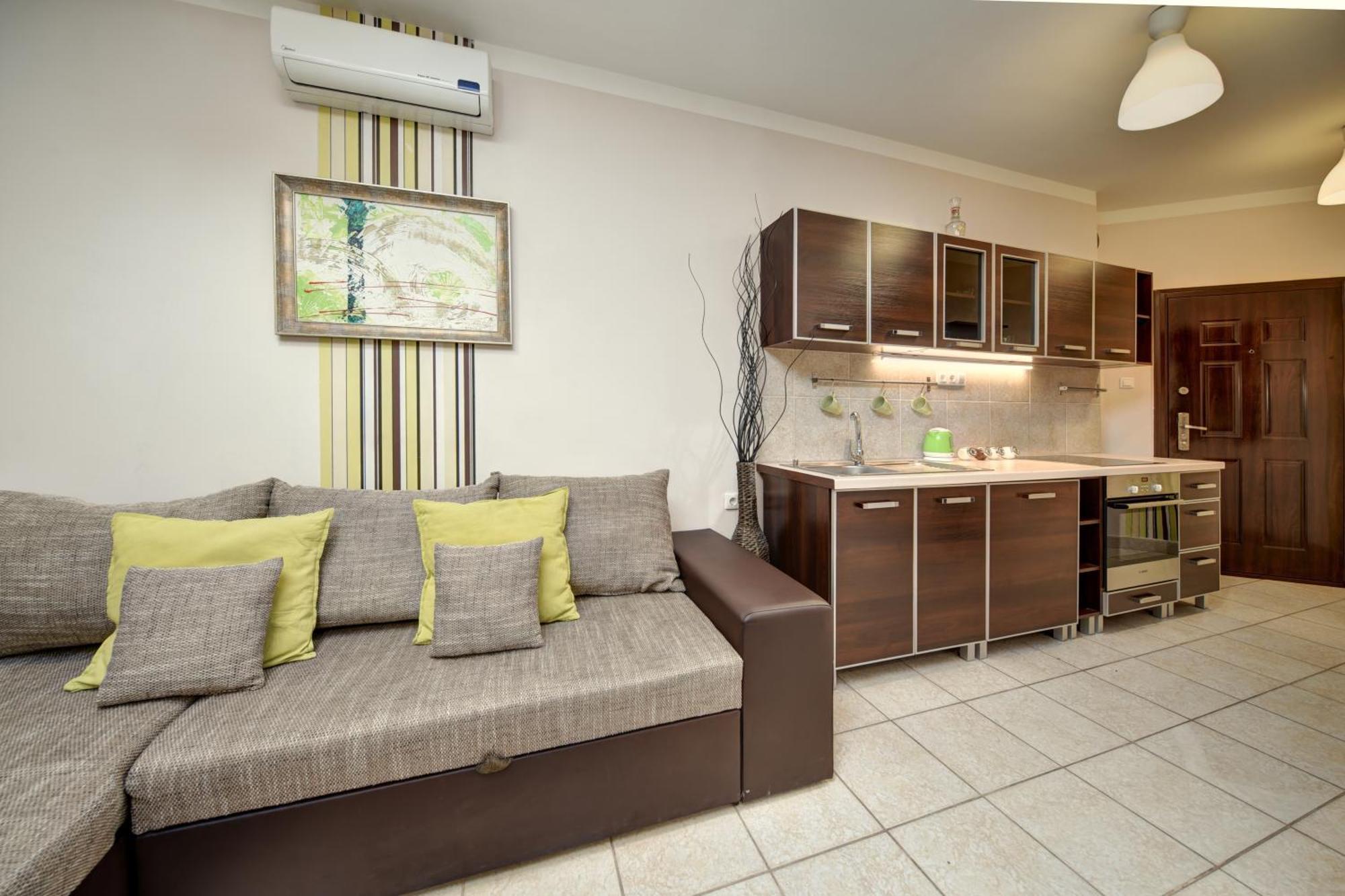 Central Walk Fashionstreet Apartmnts Budapest Exterior foto